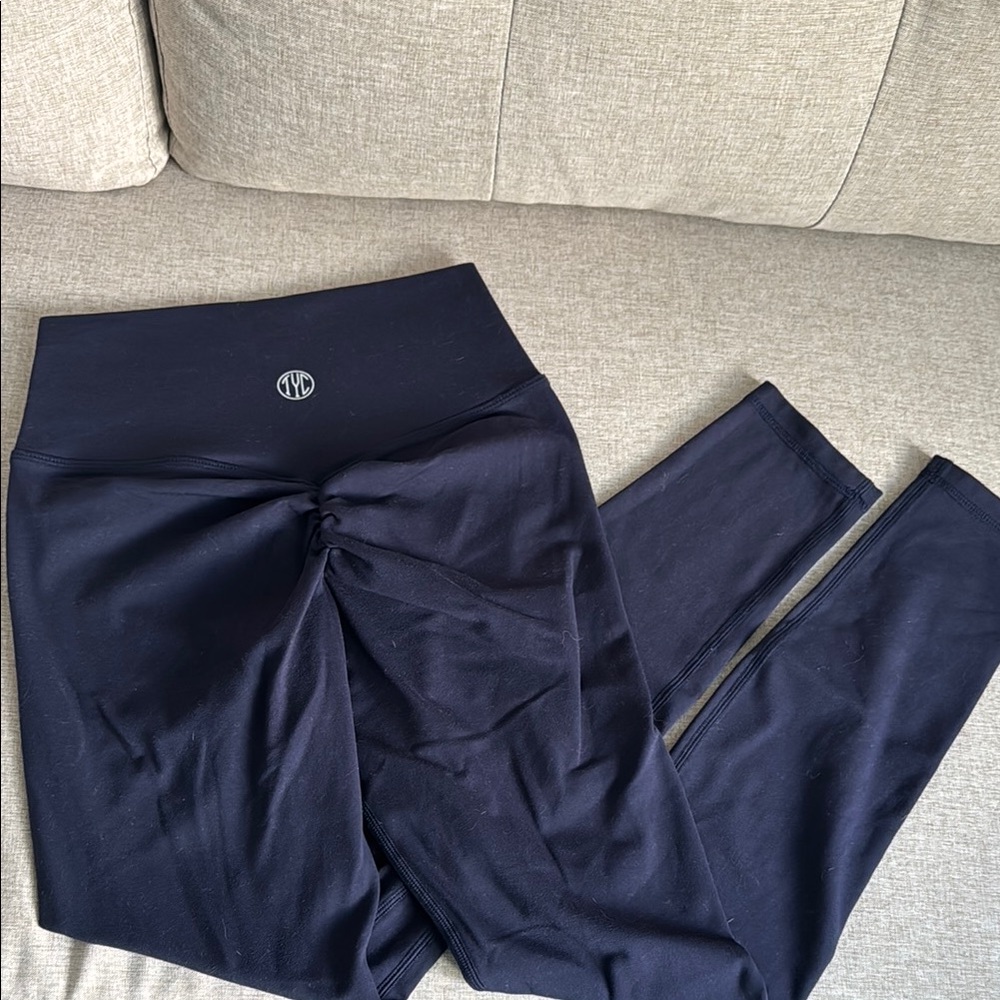TYC Navy butt scrunch leggings